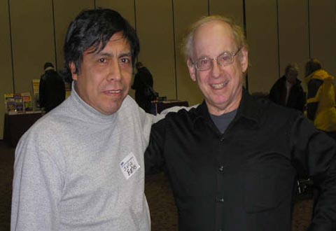 Julio Batres y Dr. Stephen Krasen